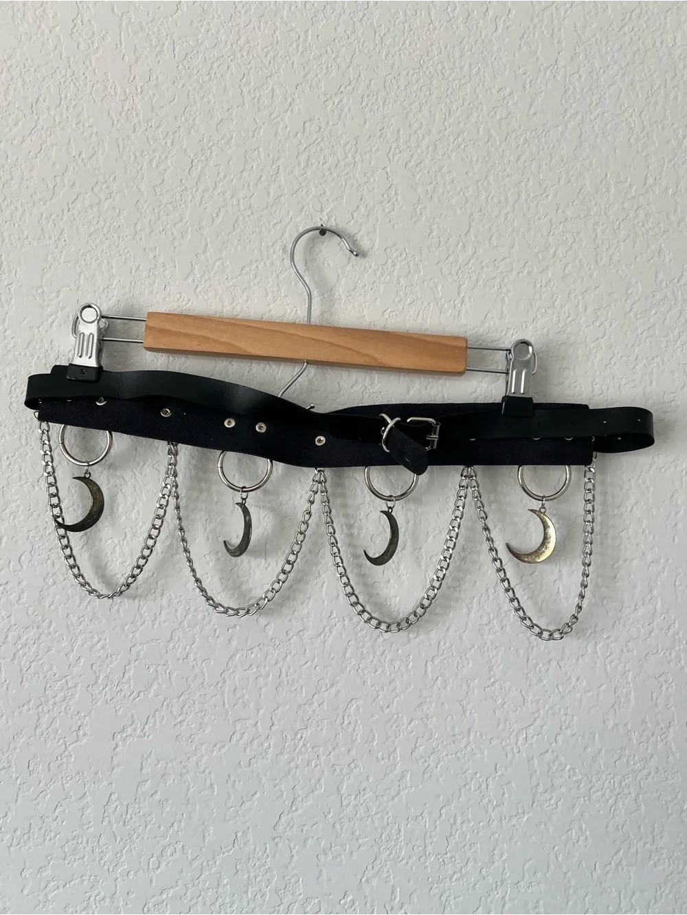 Black Moon Charm Chain Waist Belt